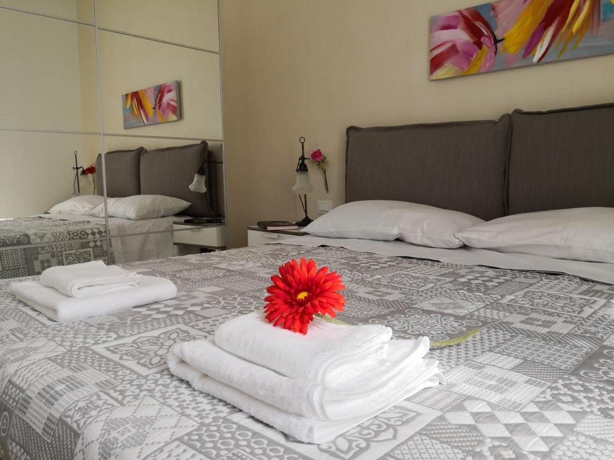 Vele Bianche Cosy Home Con Terrazza Polignano a Mare Bagian luar foto